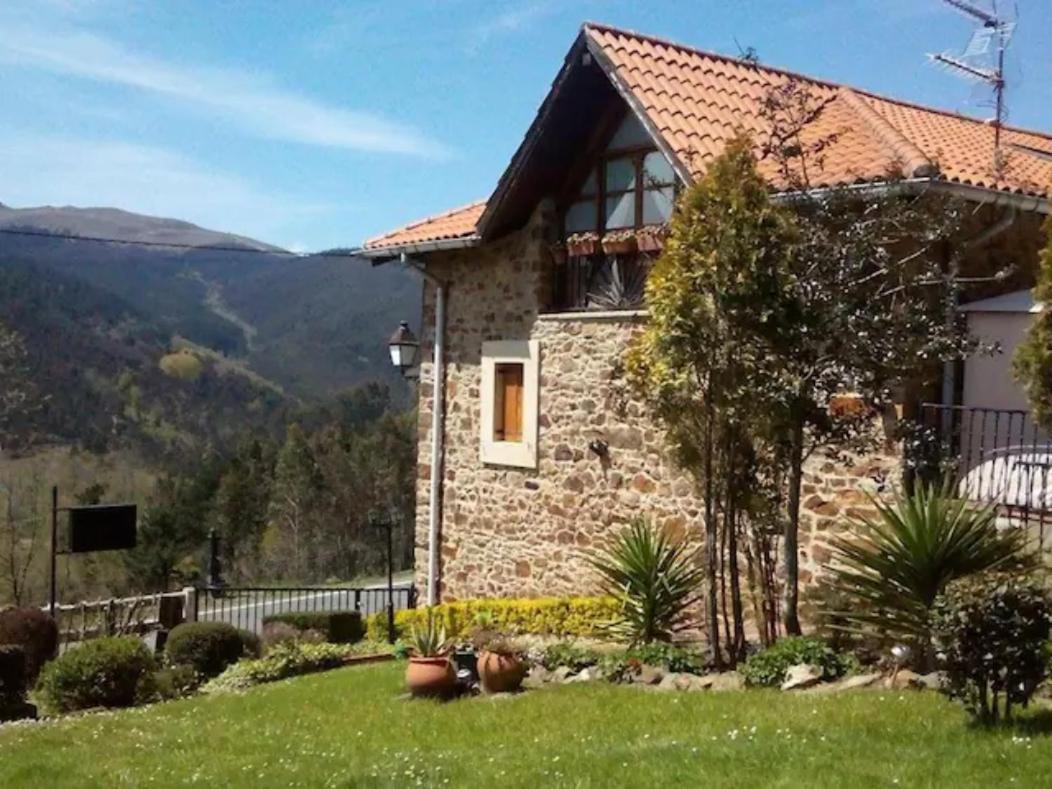 Penzion Urrezko Ametsa Sopuerta Exteriér fotografie