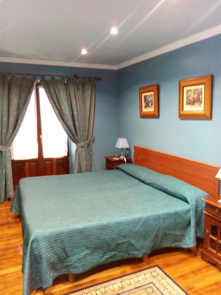 Penzion Urrezko Ametsa Sopuerta Exteriér fotografie