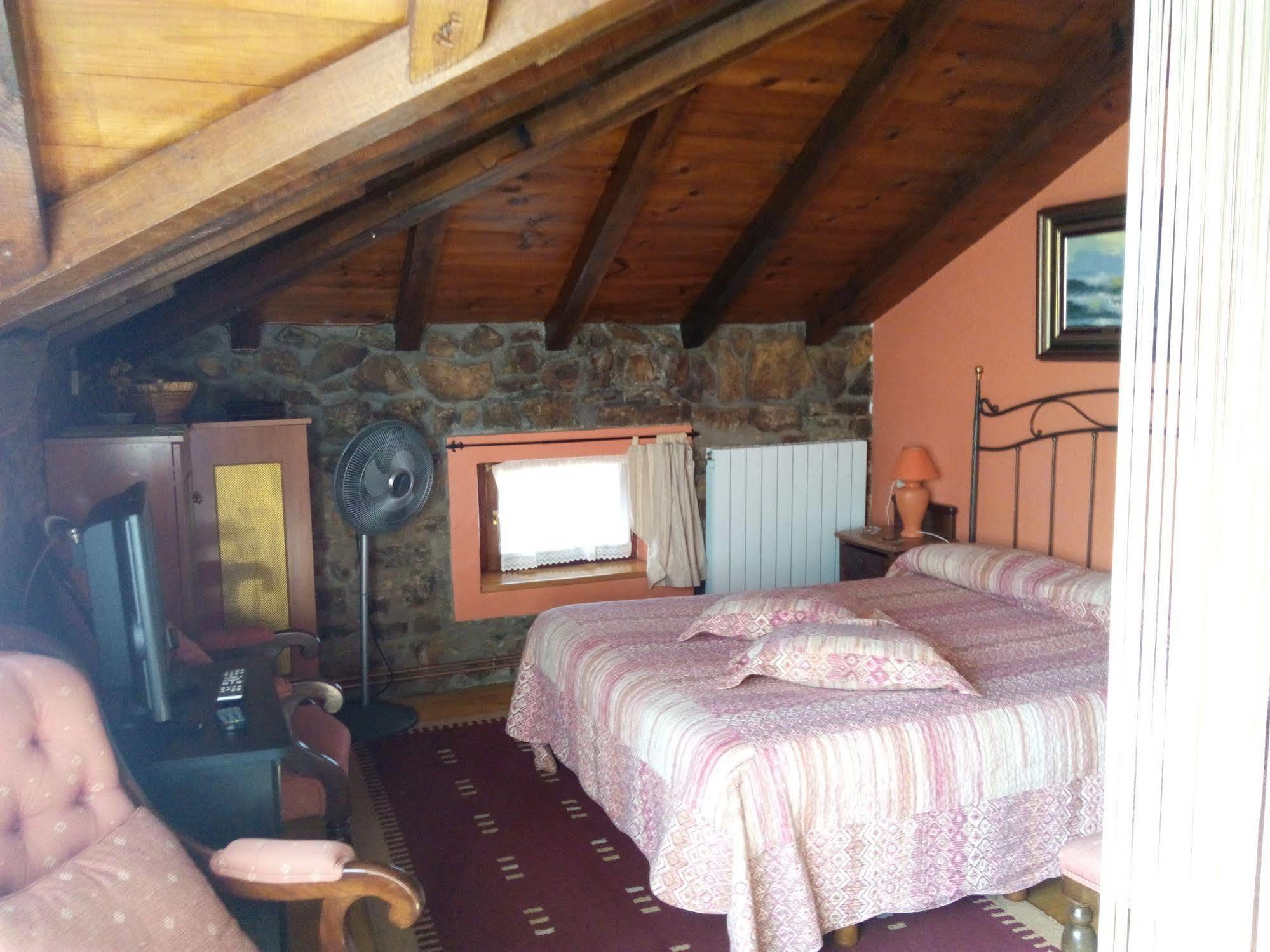 Penzion Urrezko Ametsa Sopuerta Exteriér fotografie